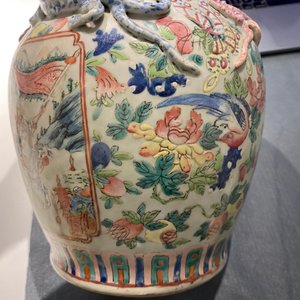 Vijf Chinese famille rose vazen, 19e eeuw — foto 31