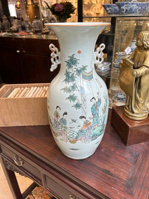 Vijf Chinese famille rose vazen met figuratief decor, 19/20e eeuw — foto 3