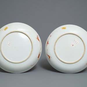 Vijf Chinese famille verte en doucai borden, Kangxi — foto 3