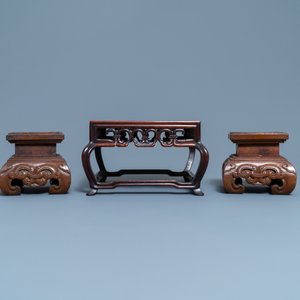 Vijf Chinese houten sokkels, 19/20e eeuw — foto 11