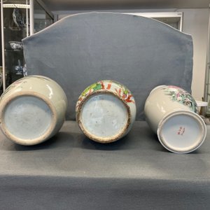 Vijf Chinese qianjiang cai, famille rose en celadon vazen, 19/20e eeuw — foto 17
