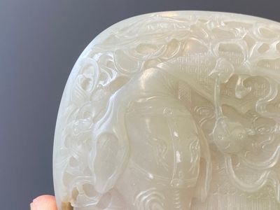 Vijf Chinese riemornamenten in witte jade, Qing — foto 17