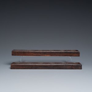 Vijf Chinese voorwerpen voor een geleerde in bamboe, been, ingelegd hout en zeepsteen, 19/20e eeuw — foto 5