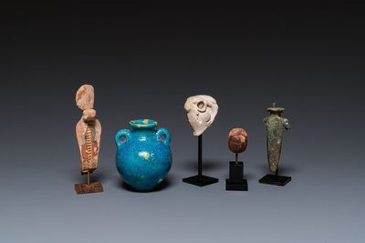 Vijf diverse Egyptische stukken, Nieuwe Rijk tot Late Tijd