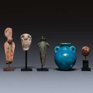 Vijf diverse Egyptische stukken, Nieuwe Rijk tot Late Tijd — foto 2