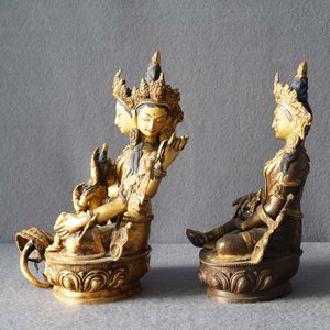 Vijf Sino-Tibetaanse verguld bronzen Boeddha’s, 19/20e eeuw — foto 27