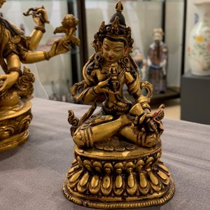 Vijf Sino-Tibetaanse verguld bronzen Boeddha’s, 19/20e eeuw — foto 36