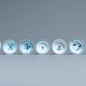 Vijftien Chinese blauw-witte koppen en achttien schotels, Kangxi — foto 11