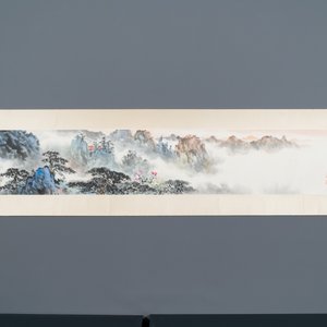 Ying Yeping 應野平 (1910-1990): 'Mountainous landscape', ink and colour on paper, dated 1982 — photo 2
