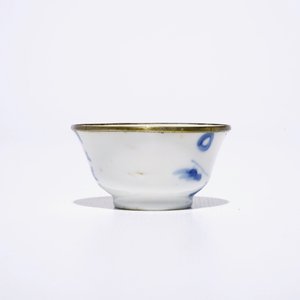 Zes blauw-witte Chinese "Bleu de Hue" wijnkoppen voor de Viëtnamese markt, 19e eeuw — foto 5