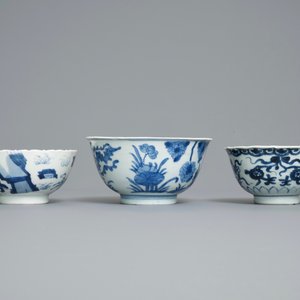 Zes Chinese blauw-witte kommen, Kangxi — foto 11