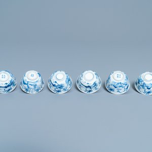 Zes Chinese blauw-witte koppen en schotels met ruiters te paard, Kangxi — foto 9