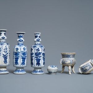 Zes Chinese blauw-witte stukken uit het Vung Tau scheepswrak, Kangxi — foto 1