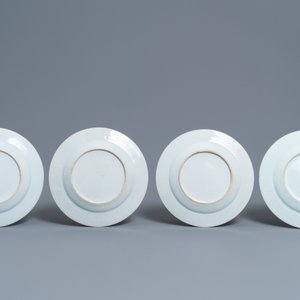 Zes Chinese famille rose borden en een paar blauw-witte, Kangxi/Qianlong — foto 3