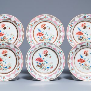 Zes Chinese famille rose borden met floraal decor, Qianlong — foto 1