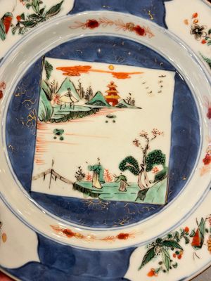 Zes Chinese famille verte 'Xie Qin Fang You 攜琴訪友' borden, Kangxi — foto 3