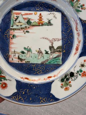 Zes Chinese famille verte 'Xie Qin Fang You 攜琴訪友' borden, Kangxi — foto 7