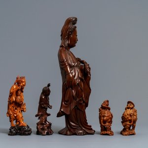 Zes Chinese houten figuren, 19/20e eeuw — foto 3