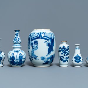 Zes kleine Chinese blauw-witte vaasjes, Kangxi — foto 2