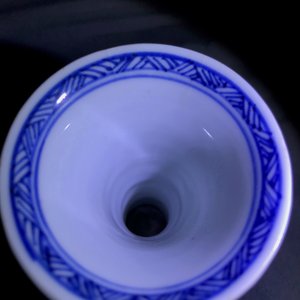Zes paar Chinese blauw-witte miniatuur vaasjes, Kangxi — foto 19