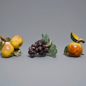 Zes polychrome Delftse modellen van appels, peren en druiven, 18e eeuw — foto 8