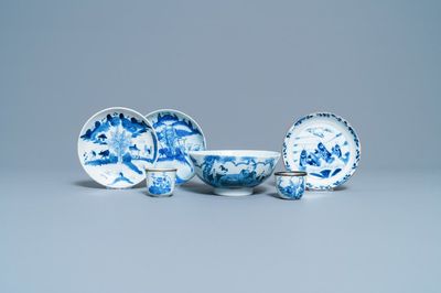 Zes stukken Chinees blauw-wit 'Bleu de Hue' porselein voor de Vietnamese markt, 18/19e eeuw