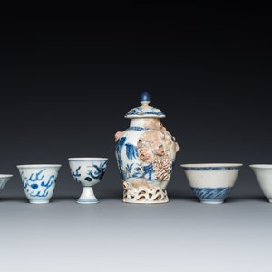 Zes stukken Chinees blauw-wit scheepswrakporselein, Transitie periode en later — foto 5