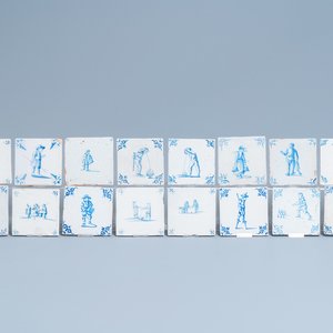 Zestien blauw-witte Delftse tegels met figuren, 17e eeuw — foto 1