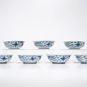 Zeven Chinese blauwwitte kommen met feniksen, Ming — foto 3