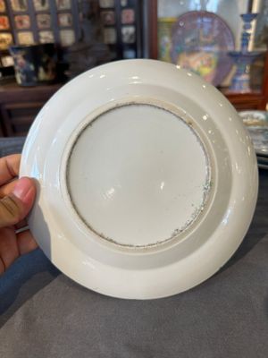 Zeven Chinese Canton famille verte borden met figuratief decor, 19e eeuw — foto 21