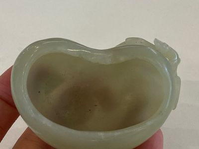 Zeven Chinese voorwerpen voor een geleerde in porselein en hardsteen, 19/20e eeuw — foto 17