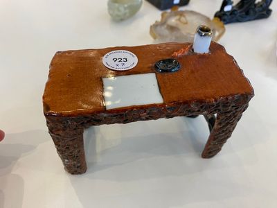 Zeven Chinese voorwerpen voor een geleerde in porselein en hardsteen, 19/20e eeuw — foto 28