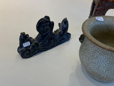 Zeven Chinese voorwerpen voor een geleerde in porselein en hardsteen, 19/20e eeuw — foto 5