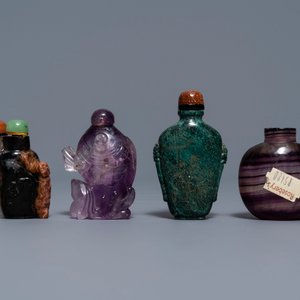 Zeven diverse Chinese snuifflessen in agaat, kwarts en hardsteen, 19/20e eeuw — foto 3