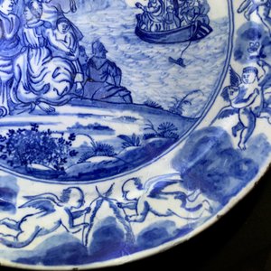 Zeven fijne blauwwitte Delftse borden met bijbelse voorstelling, 18e eeuw — foto 8