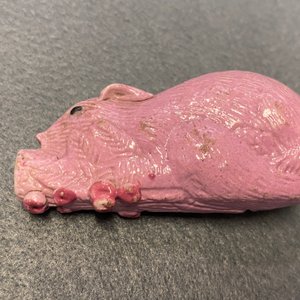 Zeven stukken Chinees monochroom roze en leverrood porselein, Kangxi en later — foto 25