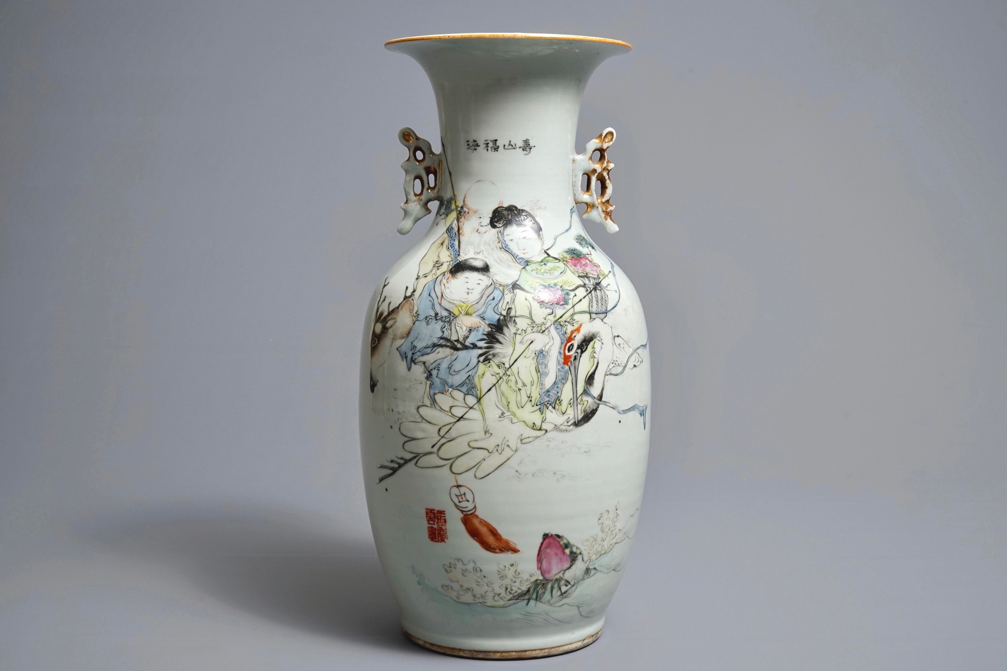 A Chinese qianjiang cai vase and a round hat stand, 19/20th C. - Rob ...