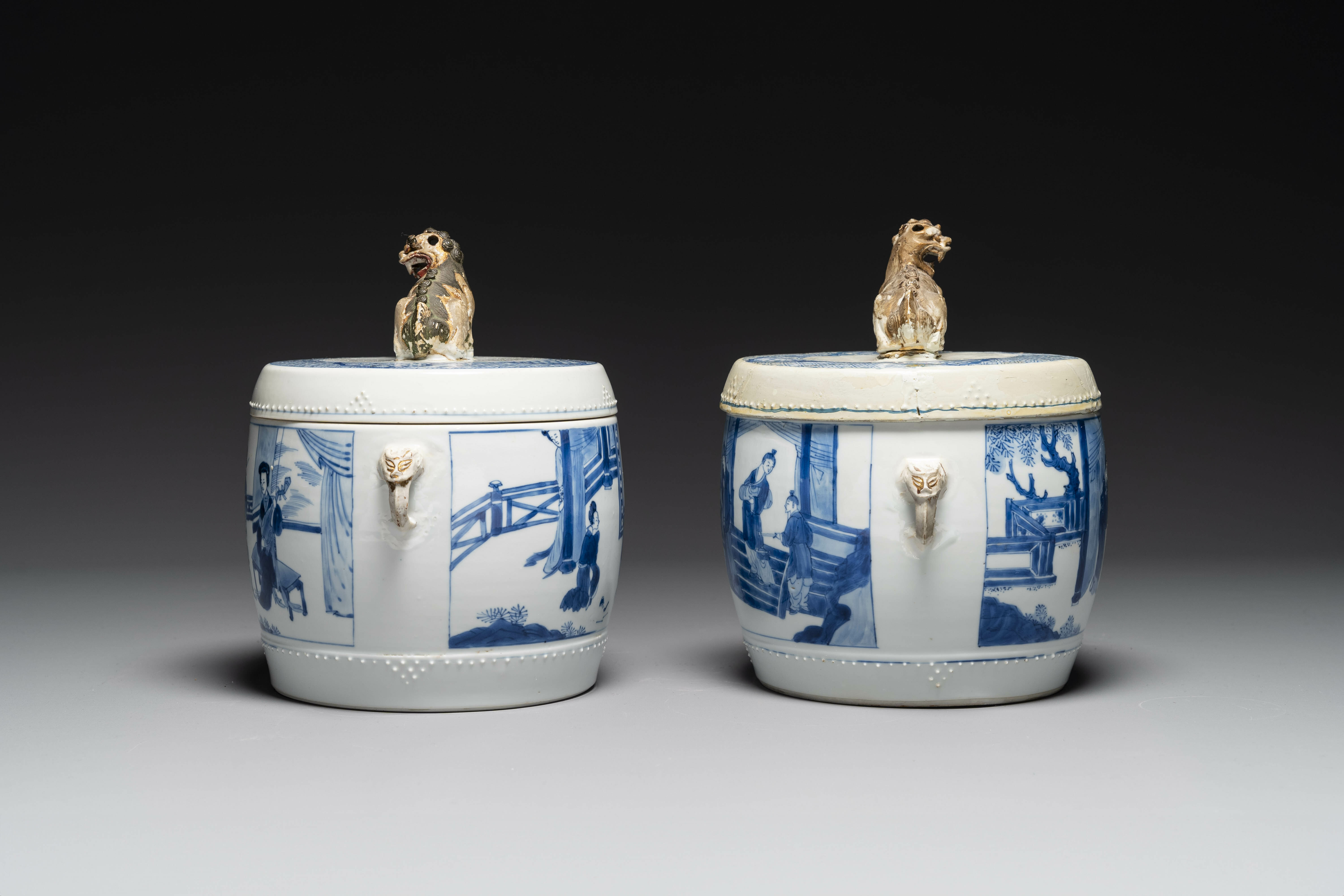 A pair of Chinese blue and white drum-shaped jars and cover, Jiajing ...