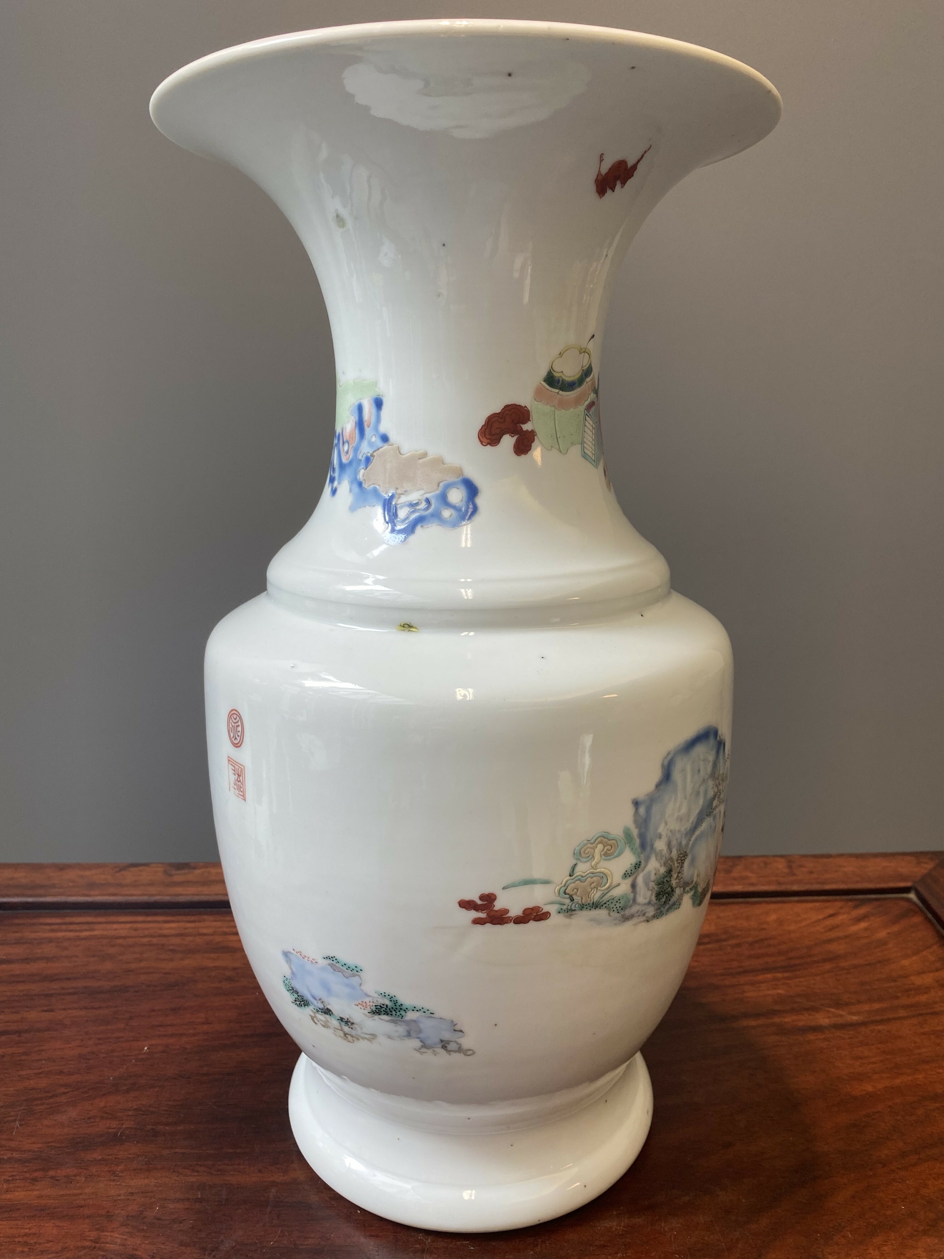 A Chinese famille rose vase with figural design, ji 迹 seal mark ...