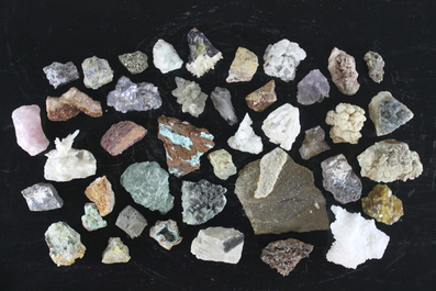 A big lot of various minerals and semi-precious stones