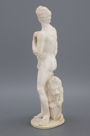 Figure d' Apollon en ivoire sculpt&eacute;, prob. Italien 17/18e