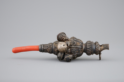 An English silver baby rattle whistle with coral, 19th C.