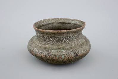 A tinned copper wine bowl, Persia, 18/19th C.