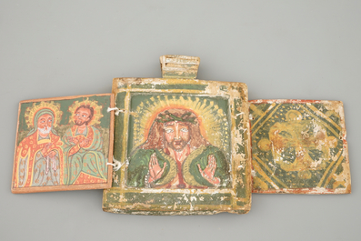 Een lot religieuze kunst, w.o. een verlichte miniatuur, twee reisiconen, e.a.