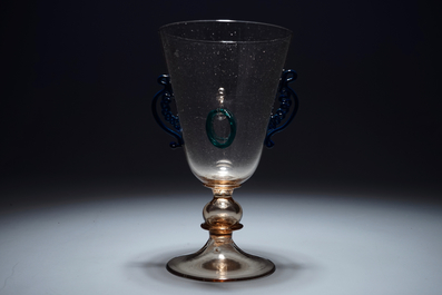 A fine winged glass ring beaker, 19th C.