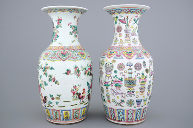 Deux vases en porcelaine de Chine famille rose, 19&egrave;me