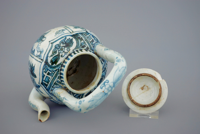 A collection of various Chinese porcelain, 17/19th C.