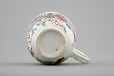 A Chinese famille rose cup and saucer with deer, Yongzheng/Qianlong