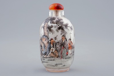 A Chinese inside-painted glass snuff bottle, 19/20th C.