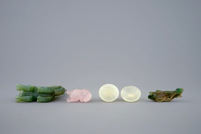 Quatre pi&egrave;ces en quartz et jad&eacute;ite, Chine, 19/20&egrave;me